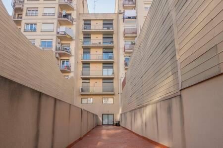 Apartamento Bright And Modern Duplex With Terrace In Eixample District P2 Barcelona Exterior foto